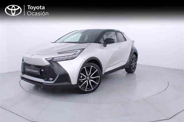 Photo 1 : Toyota C-hr 2024 Hybride