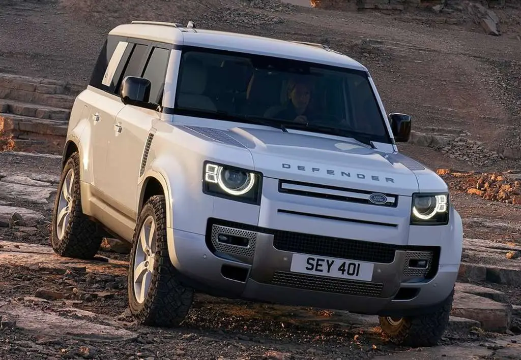 Photo 1 : Land Rover Defender 2024 Petrol