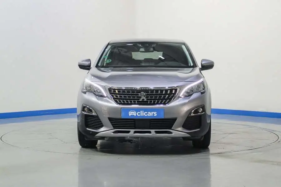 Photo 1 : Peugeot 3008 2019 Essence