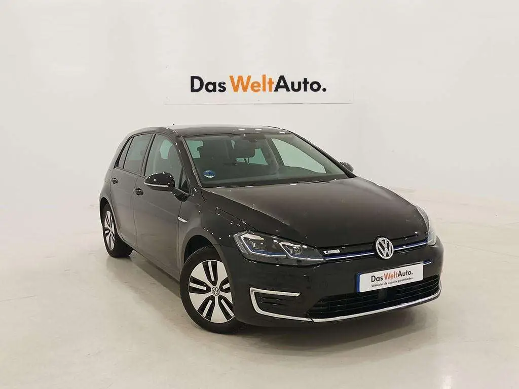 Photo 1 : Volkswagen Golf 2019 Électrique