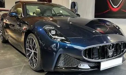 Photo 1 : Maserati Granturismo 2023 Petrol