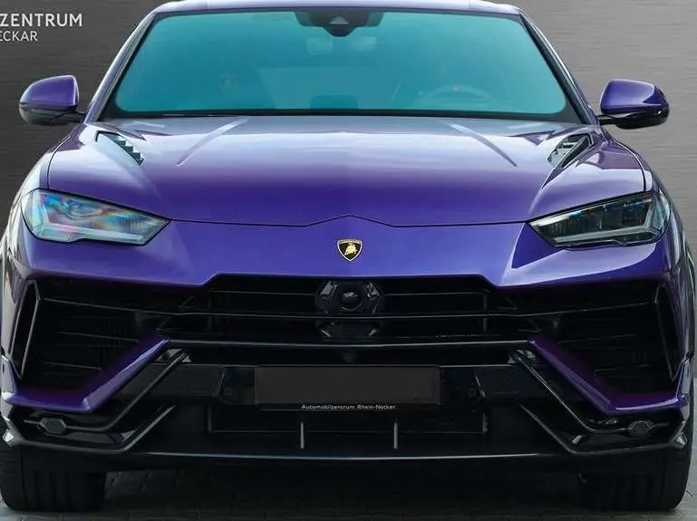 Photo 1 : Lamborghini Urus 2023 Petrol