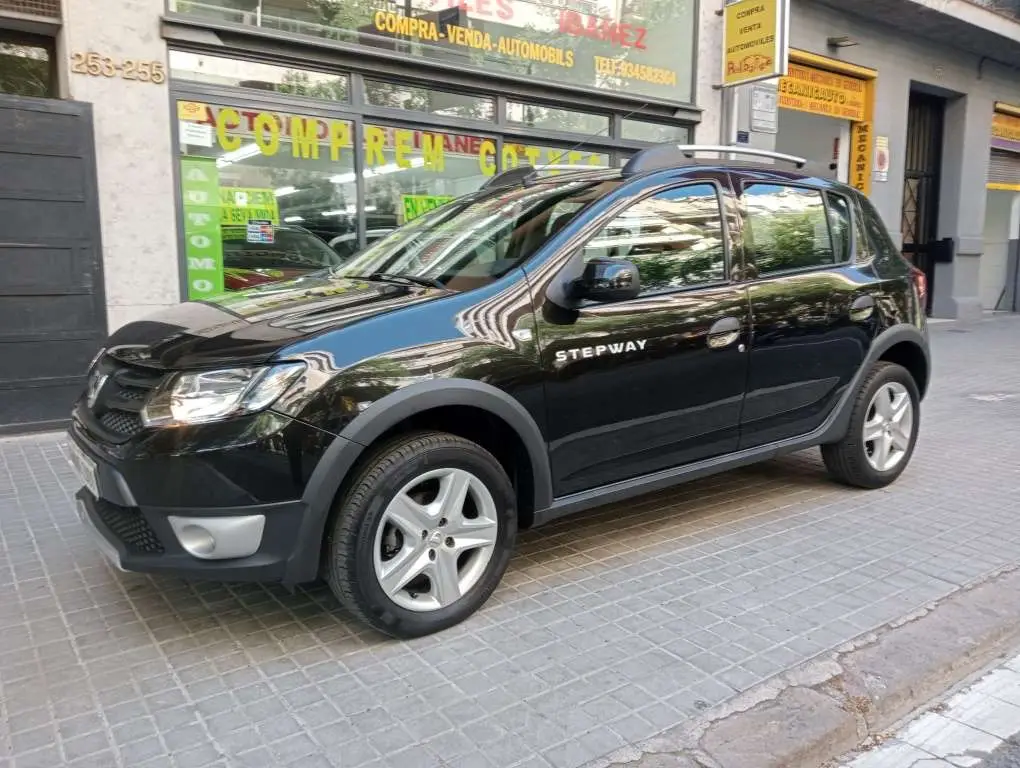 Photo 1 : Dacia Sandero 2014 Petrol