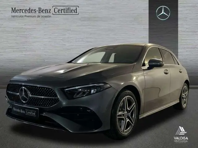 Photo 1 : Mercedes-benz Classe A 2023 Others