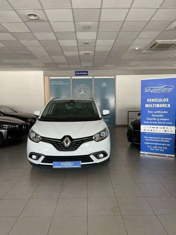 Photo 1 : Renault Scenic 2018 Hybride