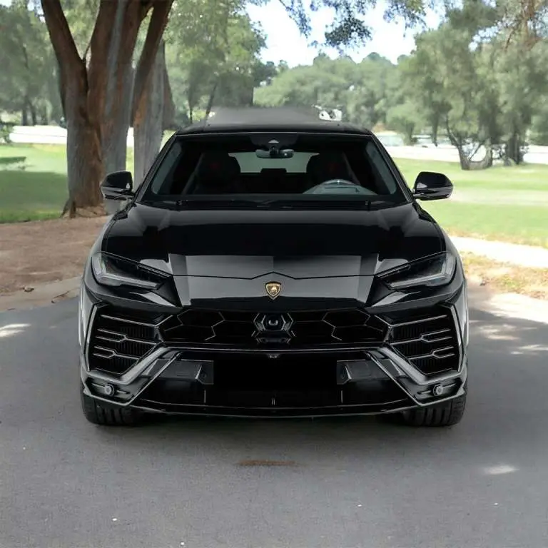 Photo 1 : Lamborghini Urus 2022 Essence