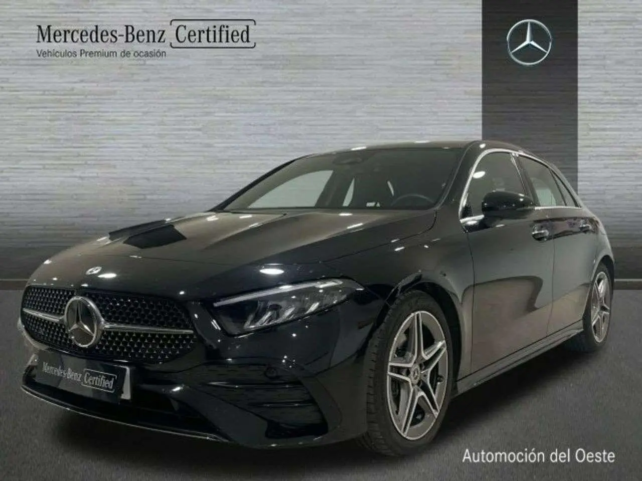 Photo 1 : Mercedes-benz Classe A 2022 Petrol