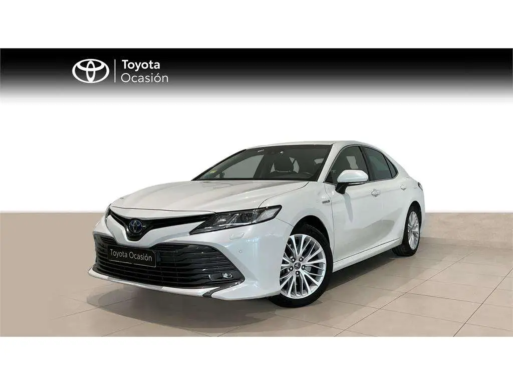 Photo 1 : Toyota Camry 2020 Others