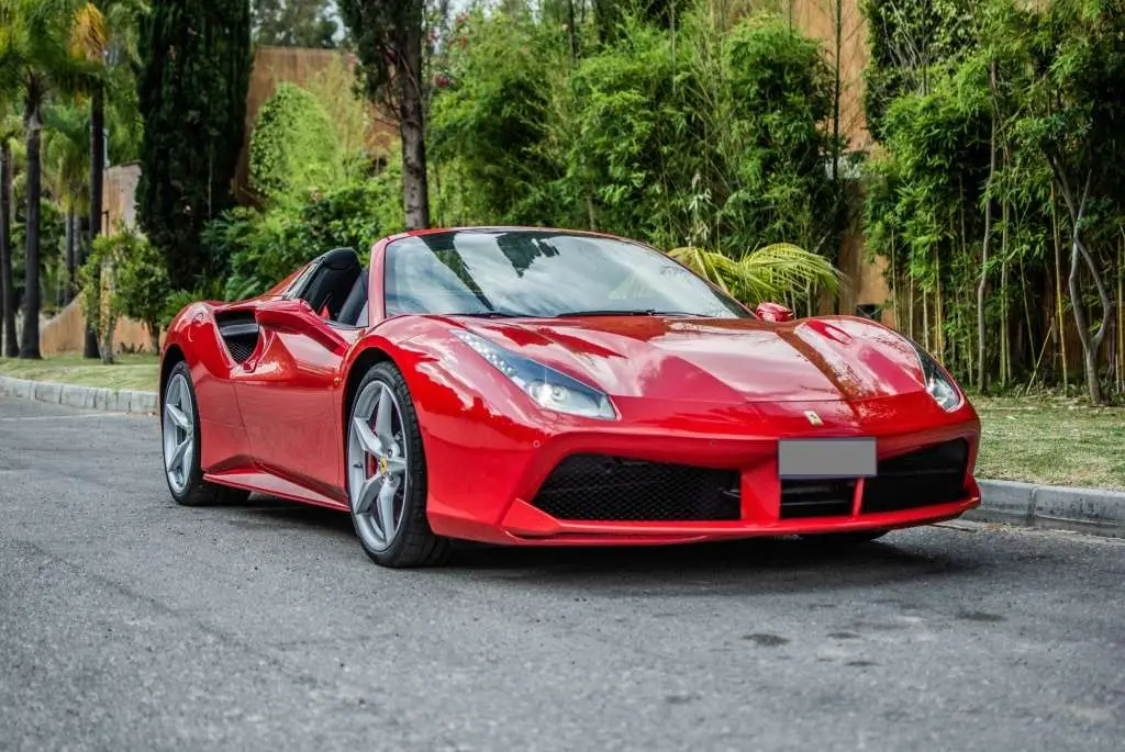 Photo 1 : Ferrari 488 2019 Petrol