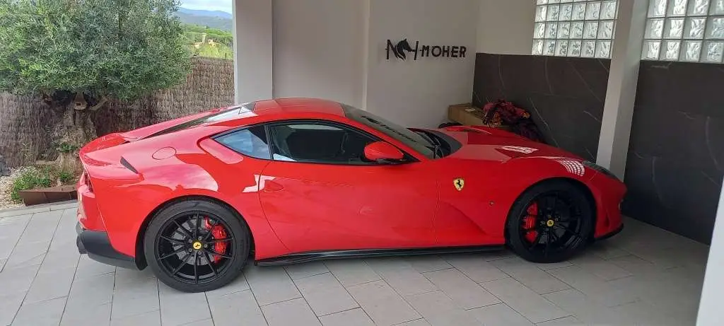 Photo 1 : Ferrari 812 2021 Petrol