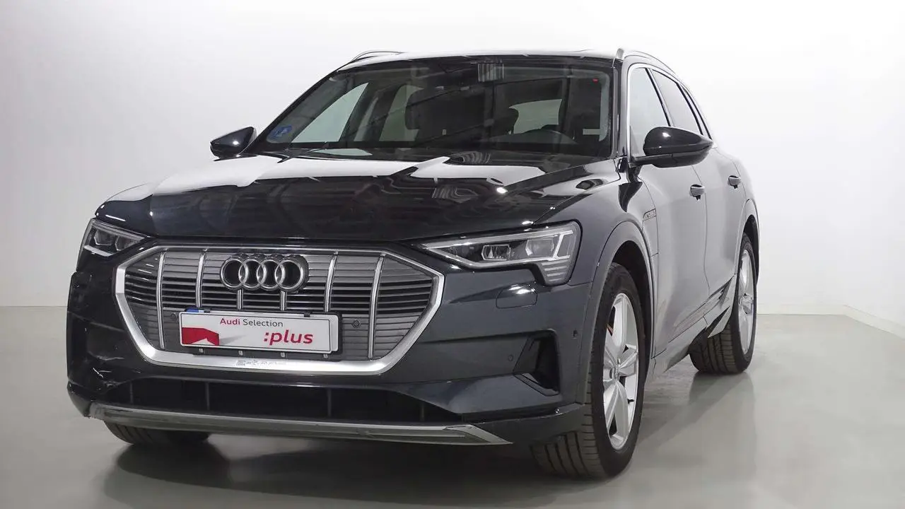 Photo 1 : Audi E-tron 2020 Électrique