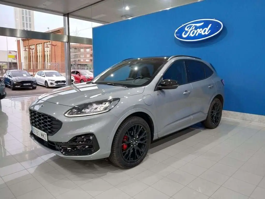 Photo 1 : Ford Kuga 2024 Others