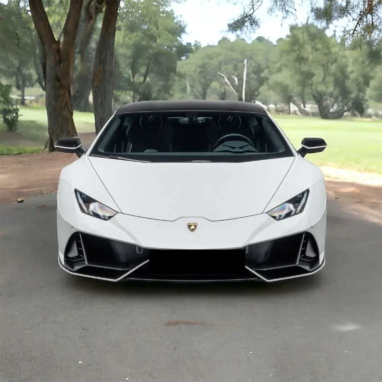 Photo 1 : Lamborghini Huracan 2019 Essence