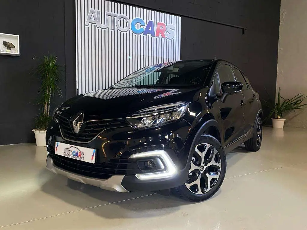 Photo 1 : Renault Captur 2019 Essence