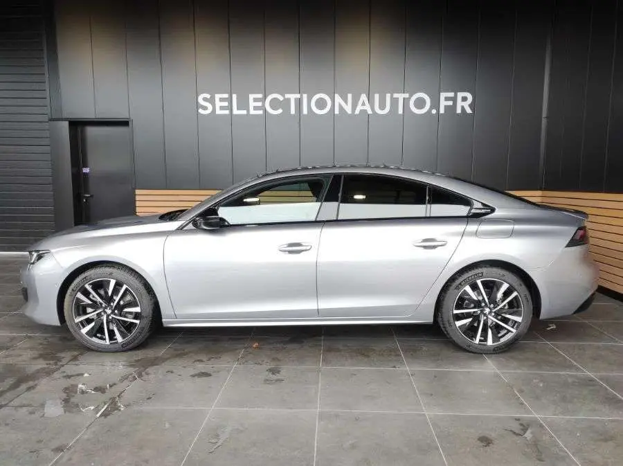 Photo 1 : Peugeot 508 2022 Others