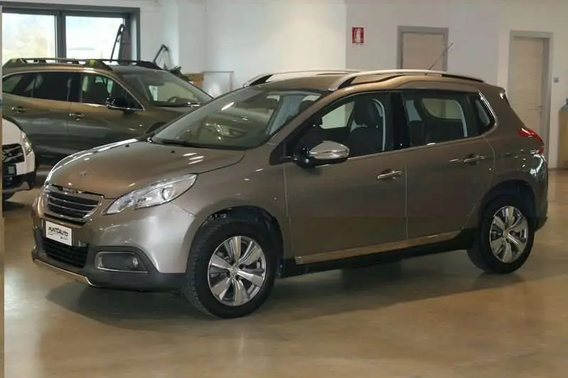 Photo 1 : Peugeot 2008 2016 Essence