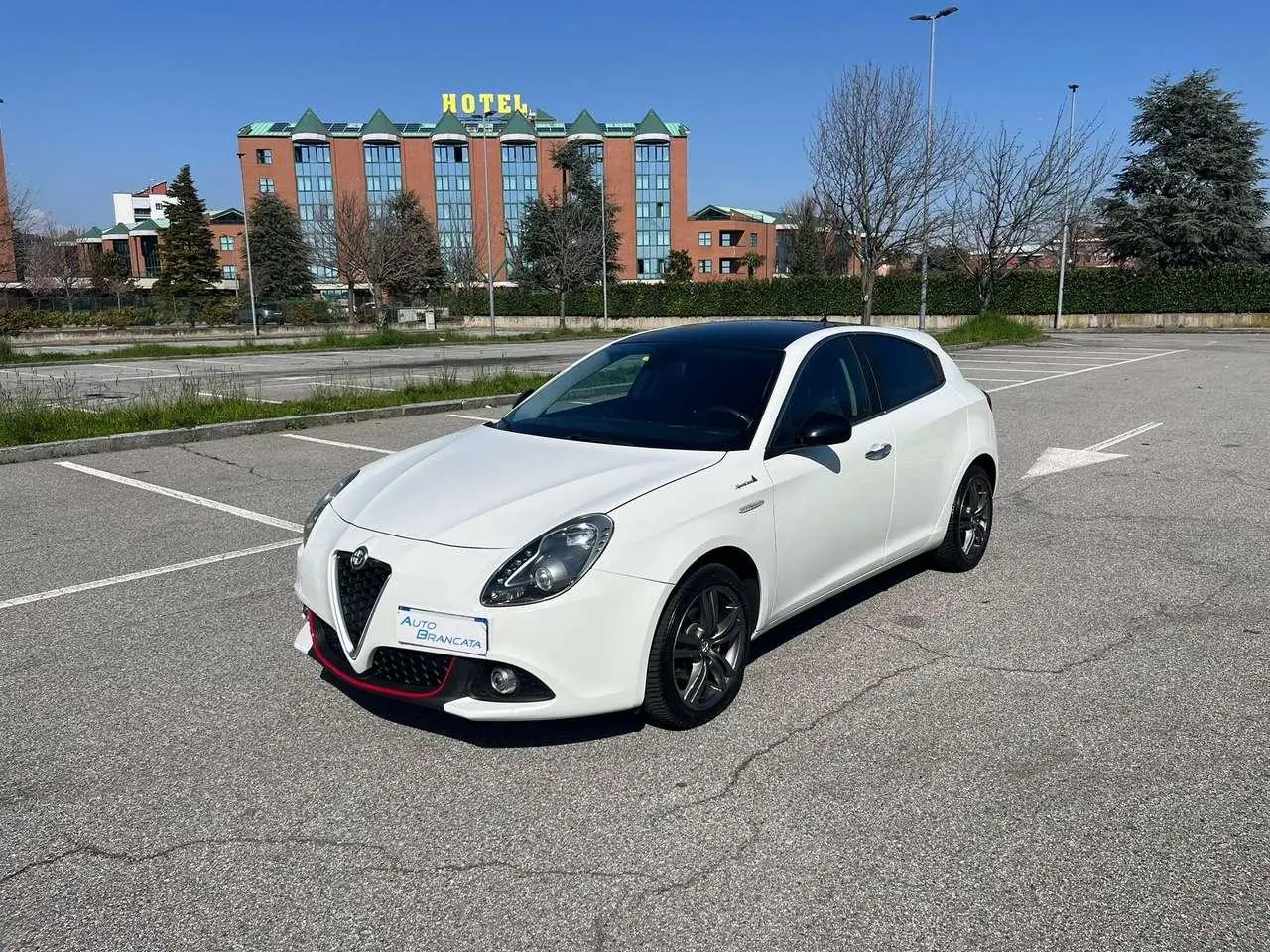 Photo 1 : Alfa Romeo Giulietta 2015 LPG