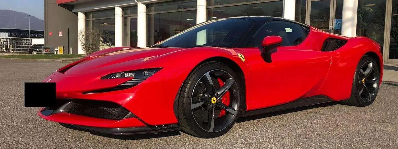 Photo 1 : Ferrari Sf90 2022 Hybride