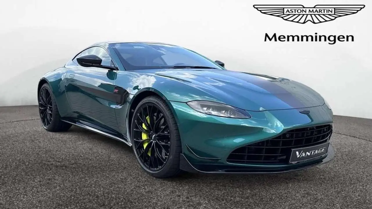 Photo 1 : Aston Martin V8 2024 Petrol
