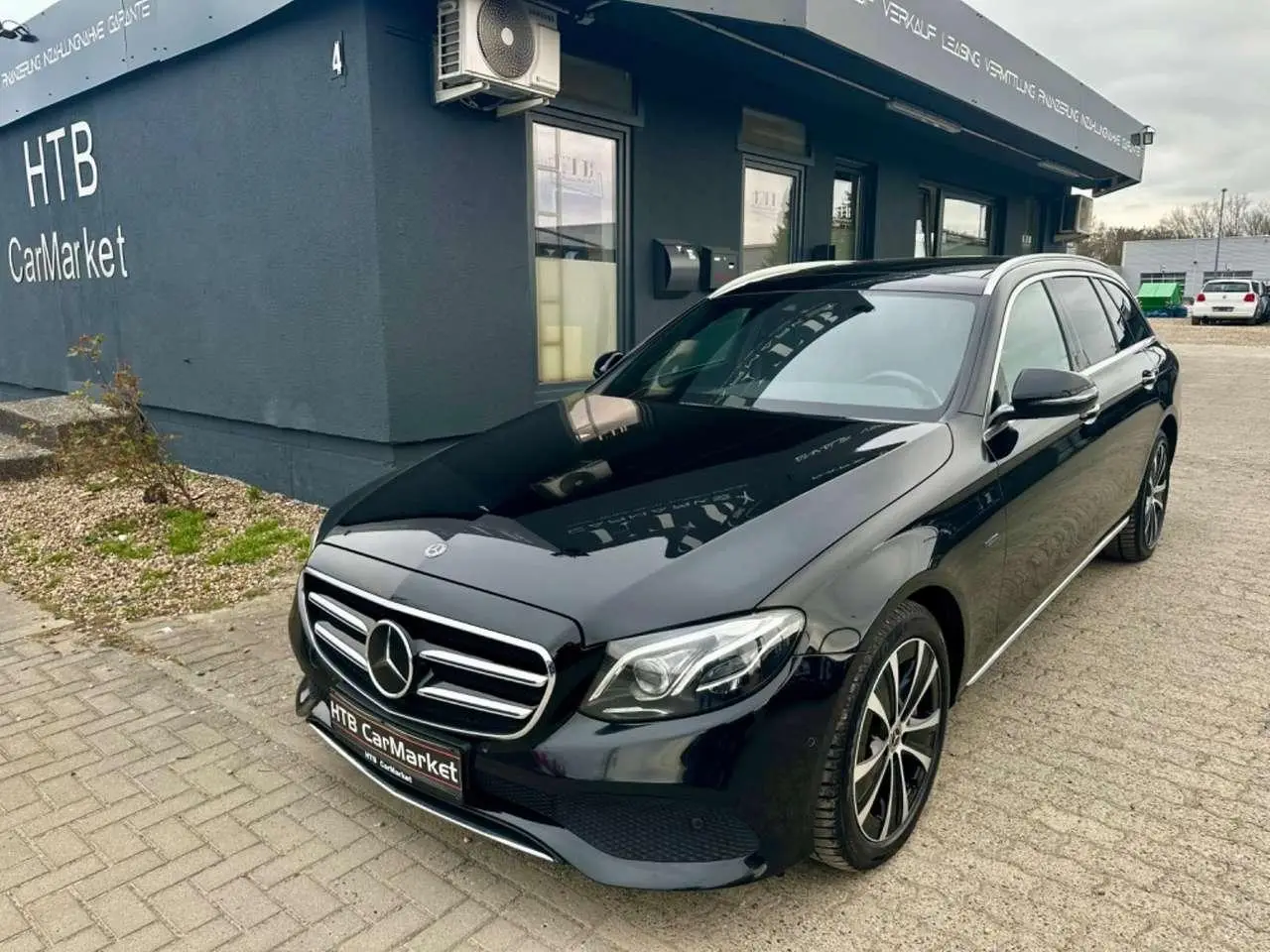 Photo 1 : Mercedes-benz Classe E 2019 Hybrid