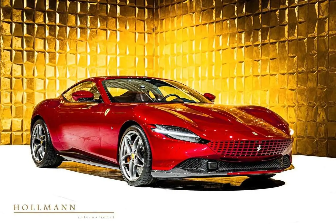 Photo 1 : Ferrari Roma 2024 Petrol