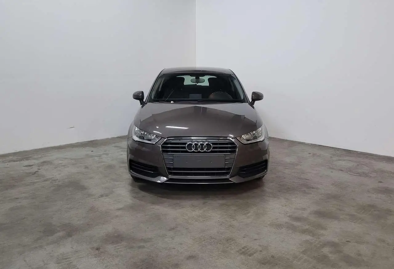 Photo 1 : Audi A1 2017 Essence