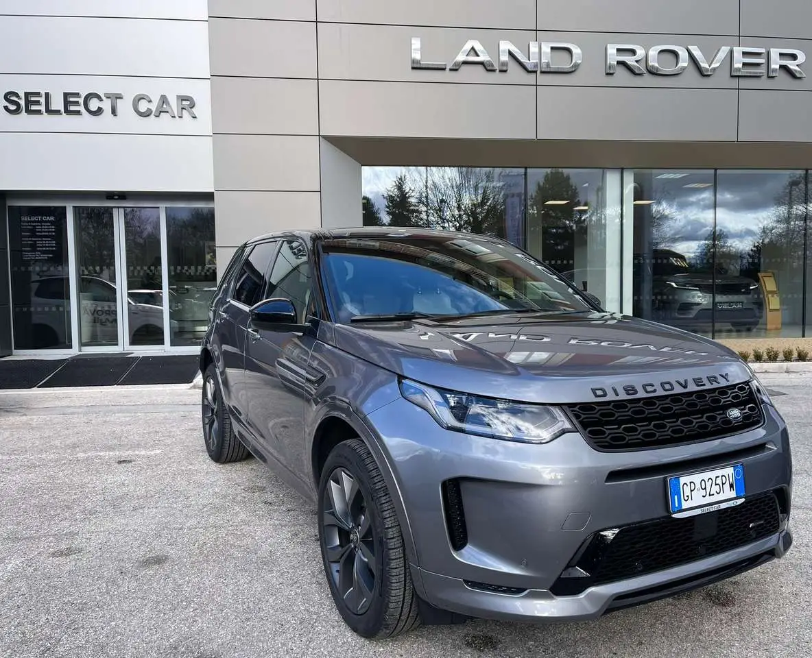 Photo 1 : Land Rover Discovery 2023 Hybride