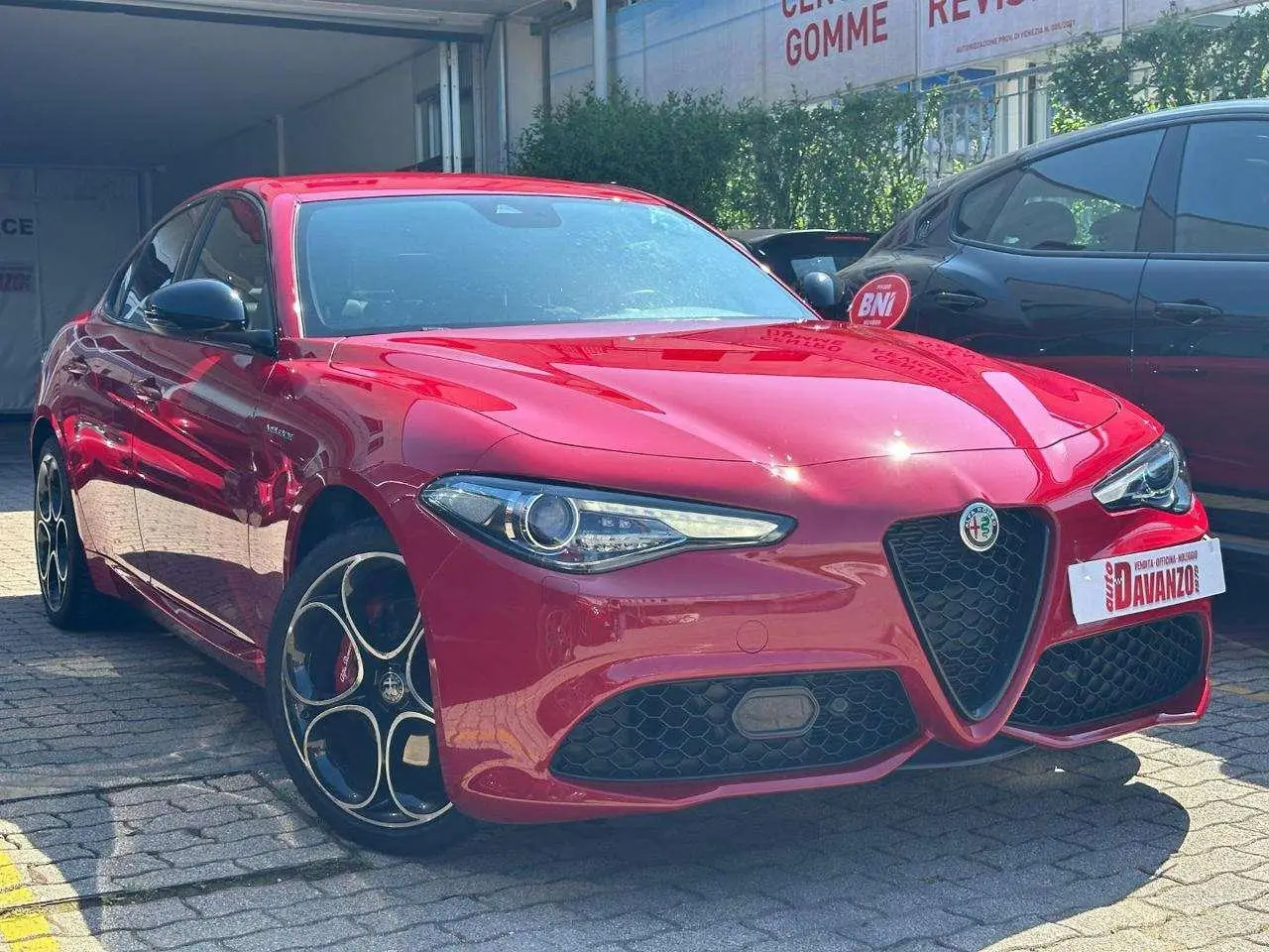 Photo 1 : Alfa Romeo Giulia 2023 Essence