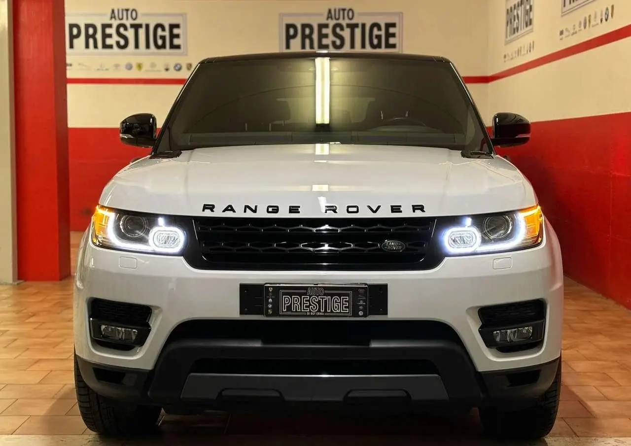 Photo 1 : Land Rover Range Rover Sport 2017 Diesel