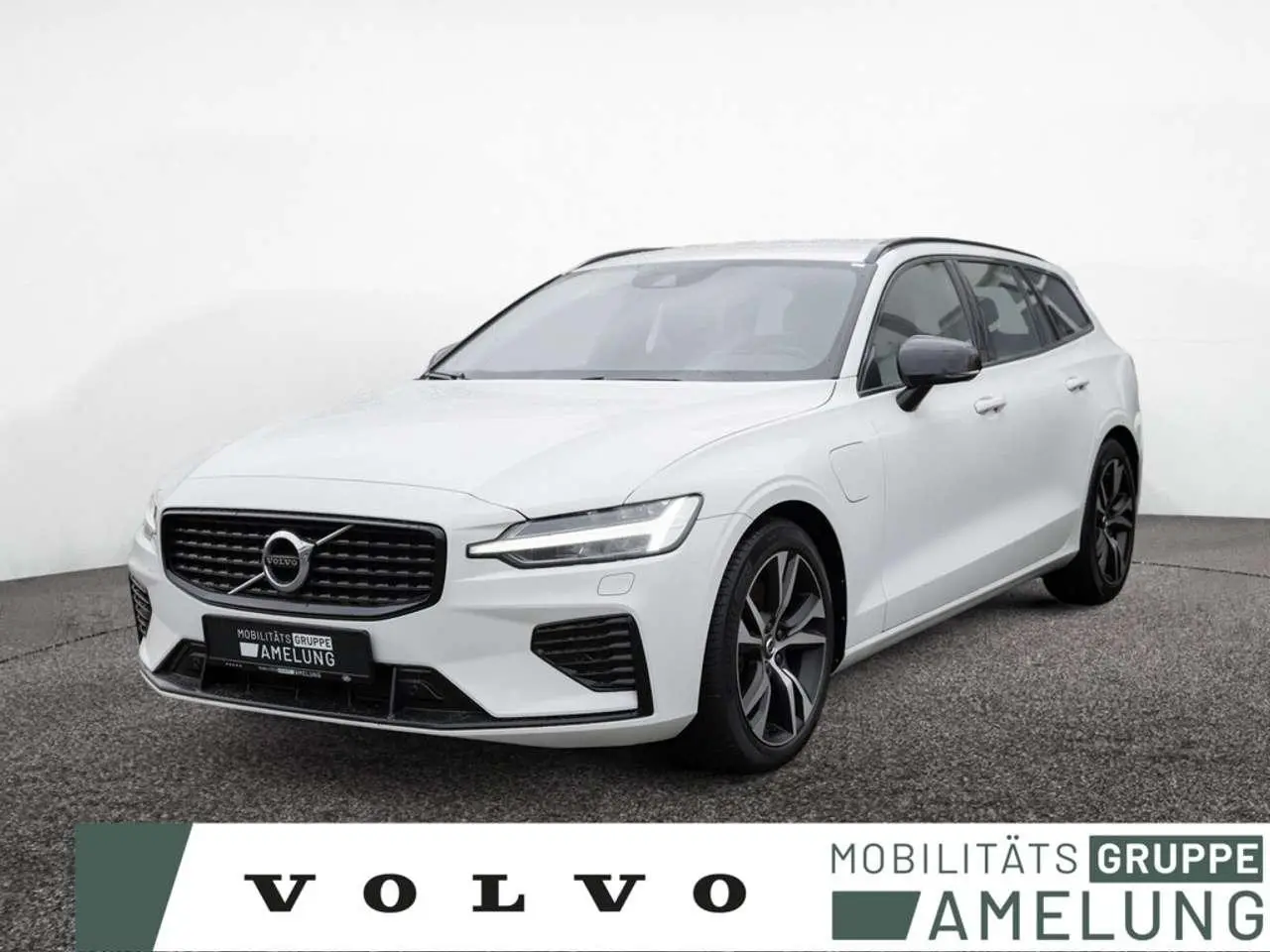 Photo 1 : Volvo V60 2021 Hybrid