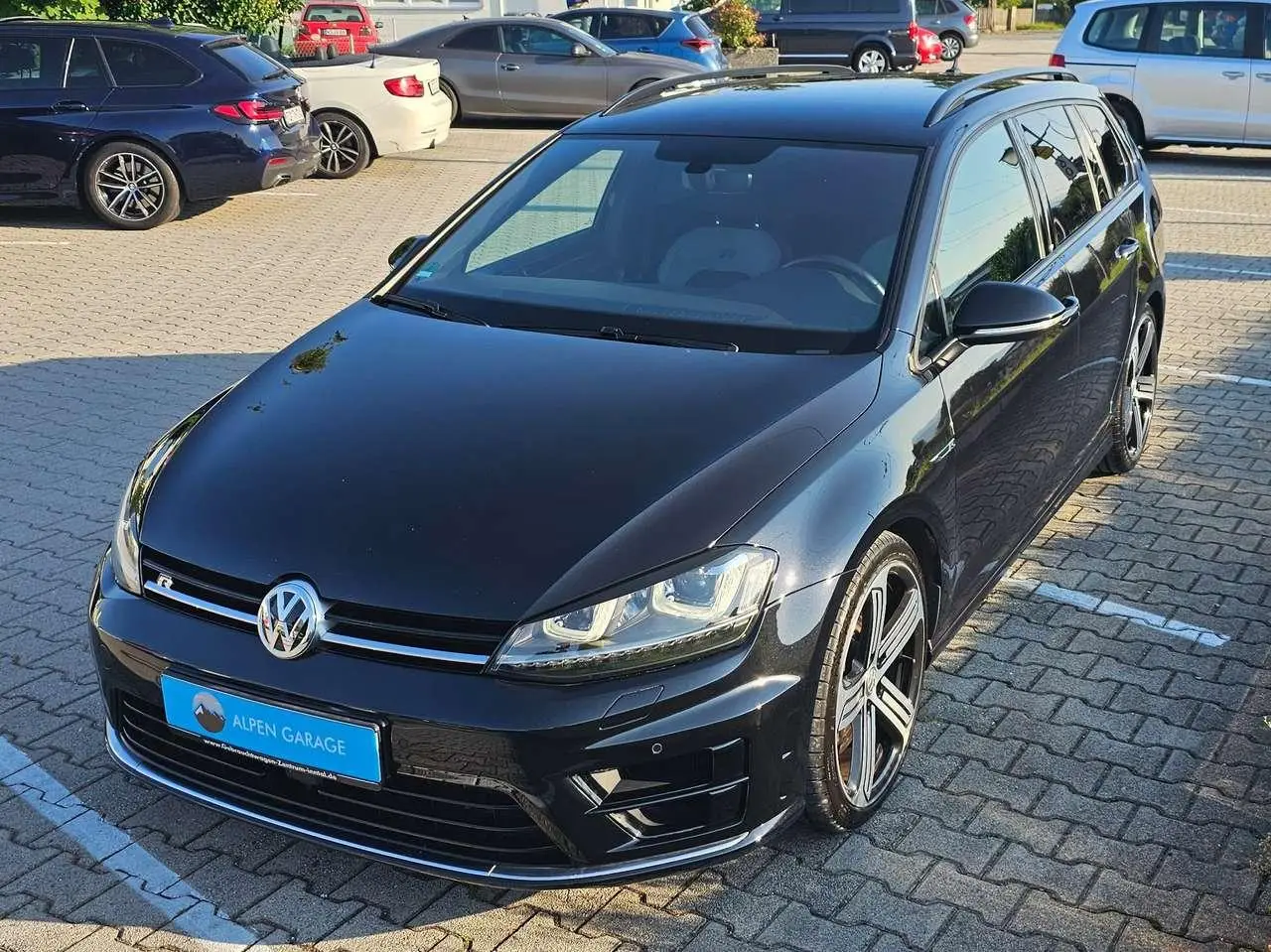 Photo 1 : Volkswagen Golf 2016 Petrol