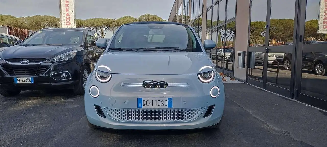 Photo 1 : Fiat 500 2020 Électrique