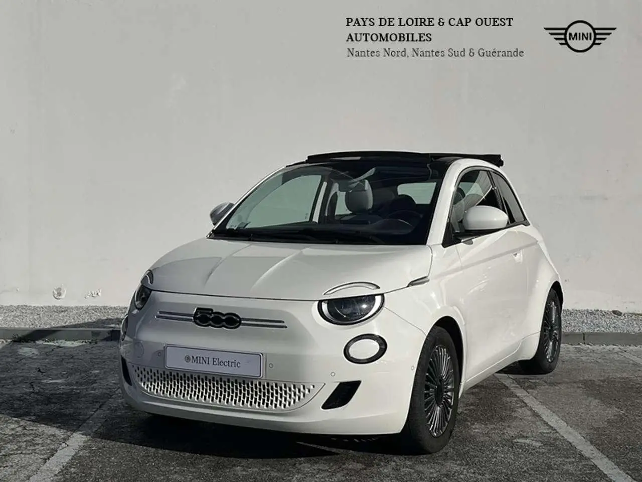 Photo 1 : Fiat 500c 2021 Électrique