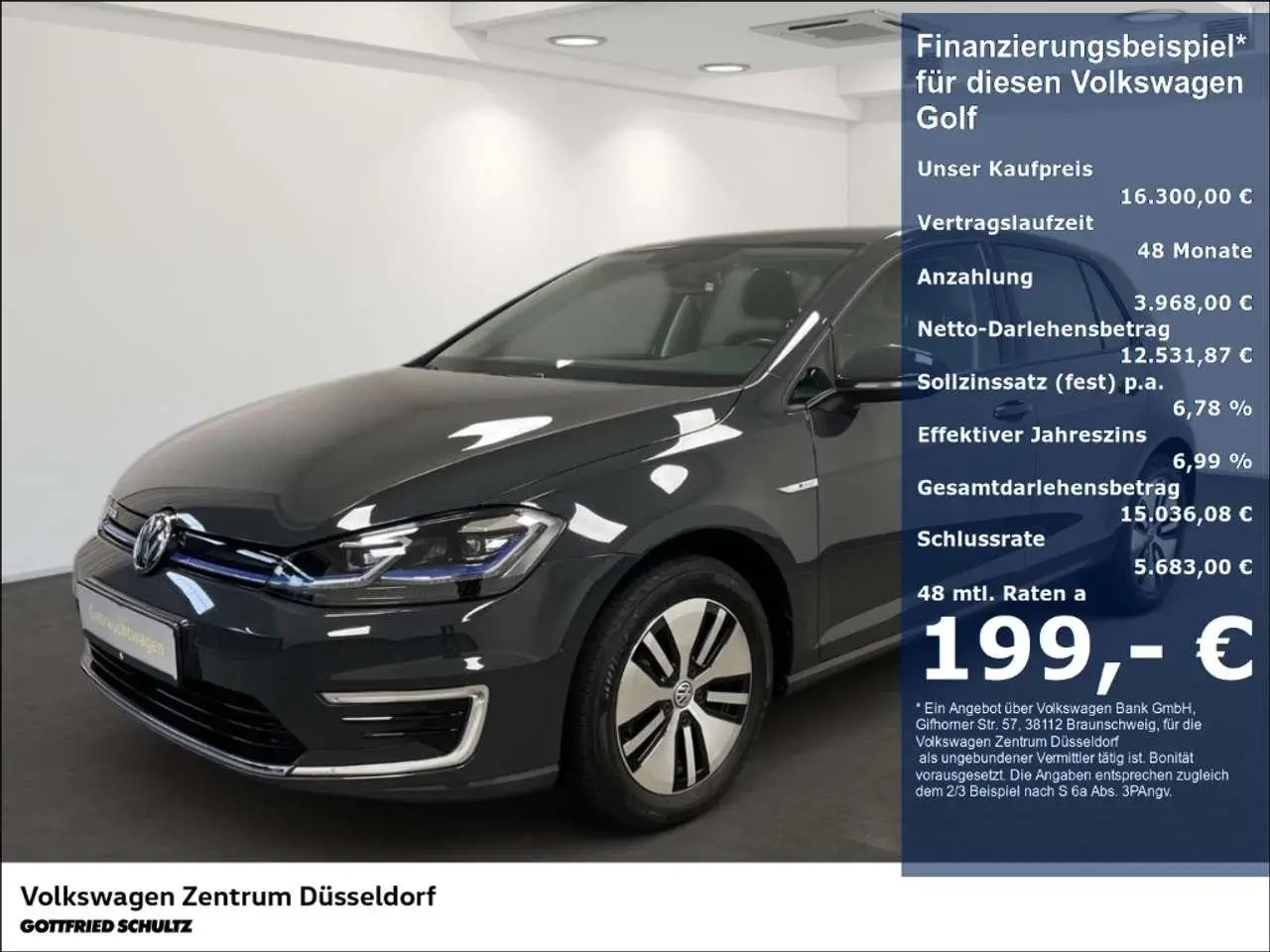 Photo 1 : Volkswagen Golf 2021 Électrique