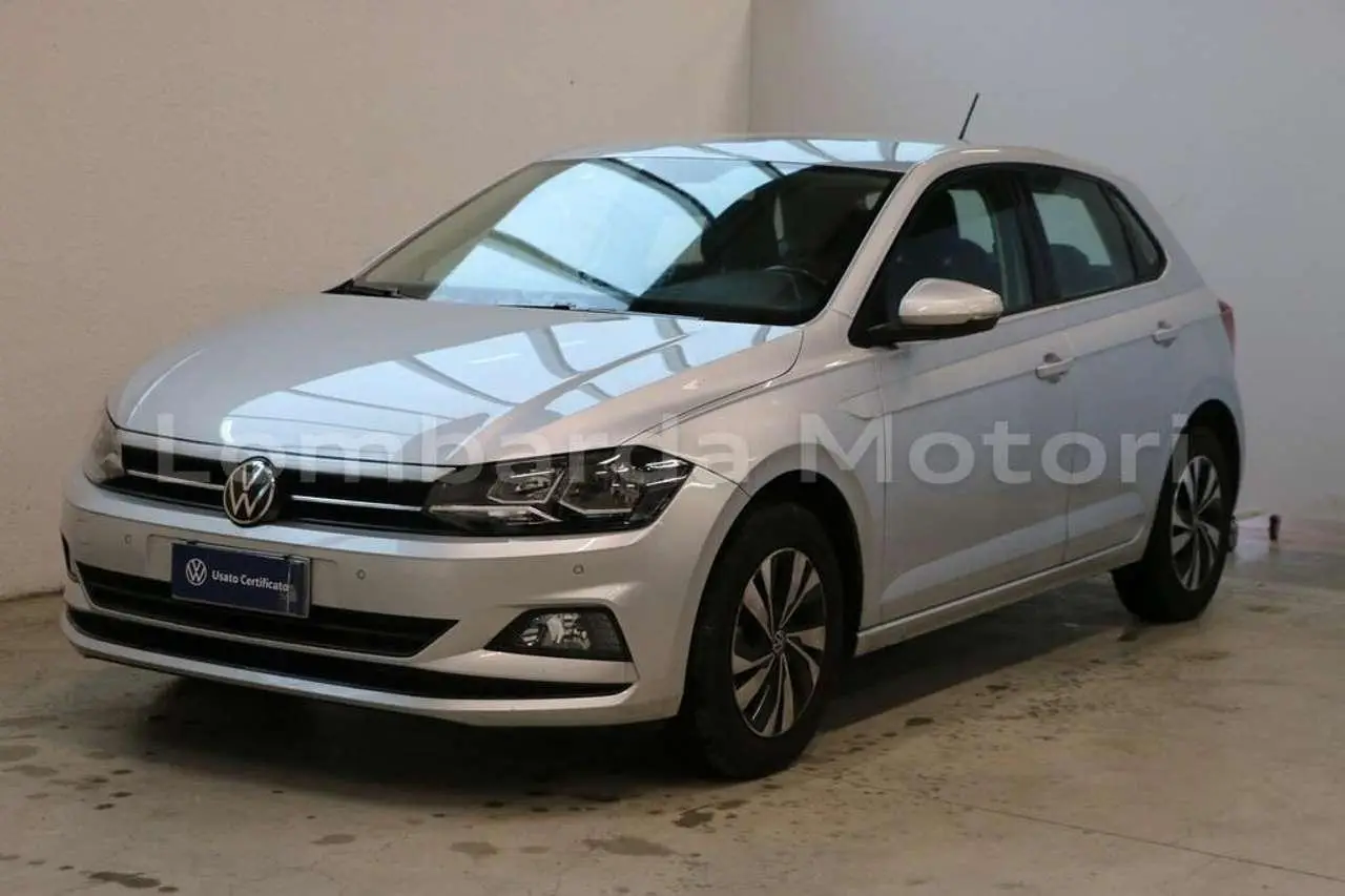 Photo 1 : Volkswagen Polo 2021 Essence