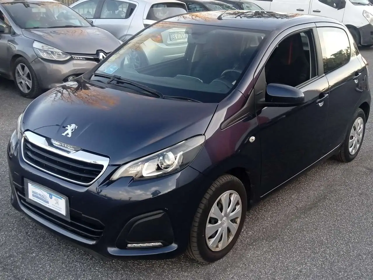 Photo 1 : Peugeot 108 2015 Petrol