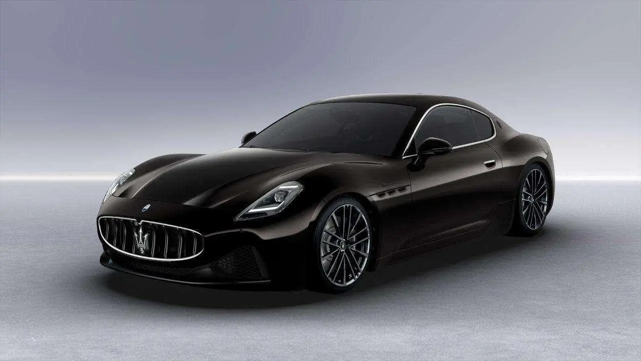 Photo 1 : Maserati Granturismo 2024 Petrol