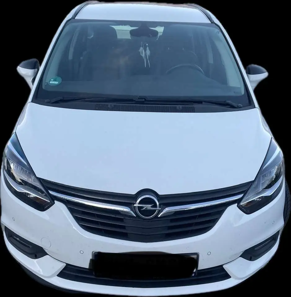 Photo 1 : Opel Zafira 2019 Diesel