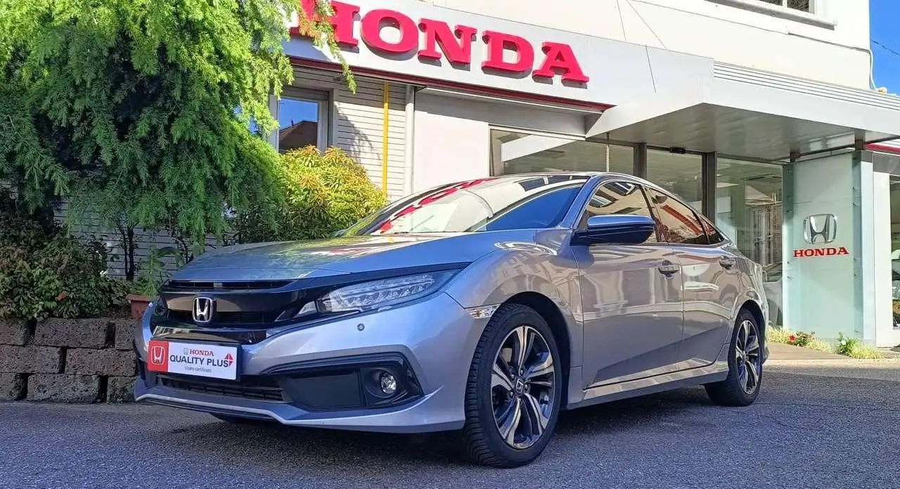 Photo 1 : Honda Civic 2020 Essence