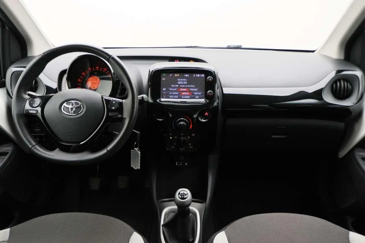 Photo 1 : Toyota Aygo 2014 Essence