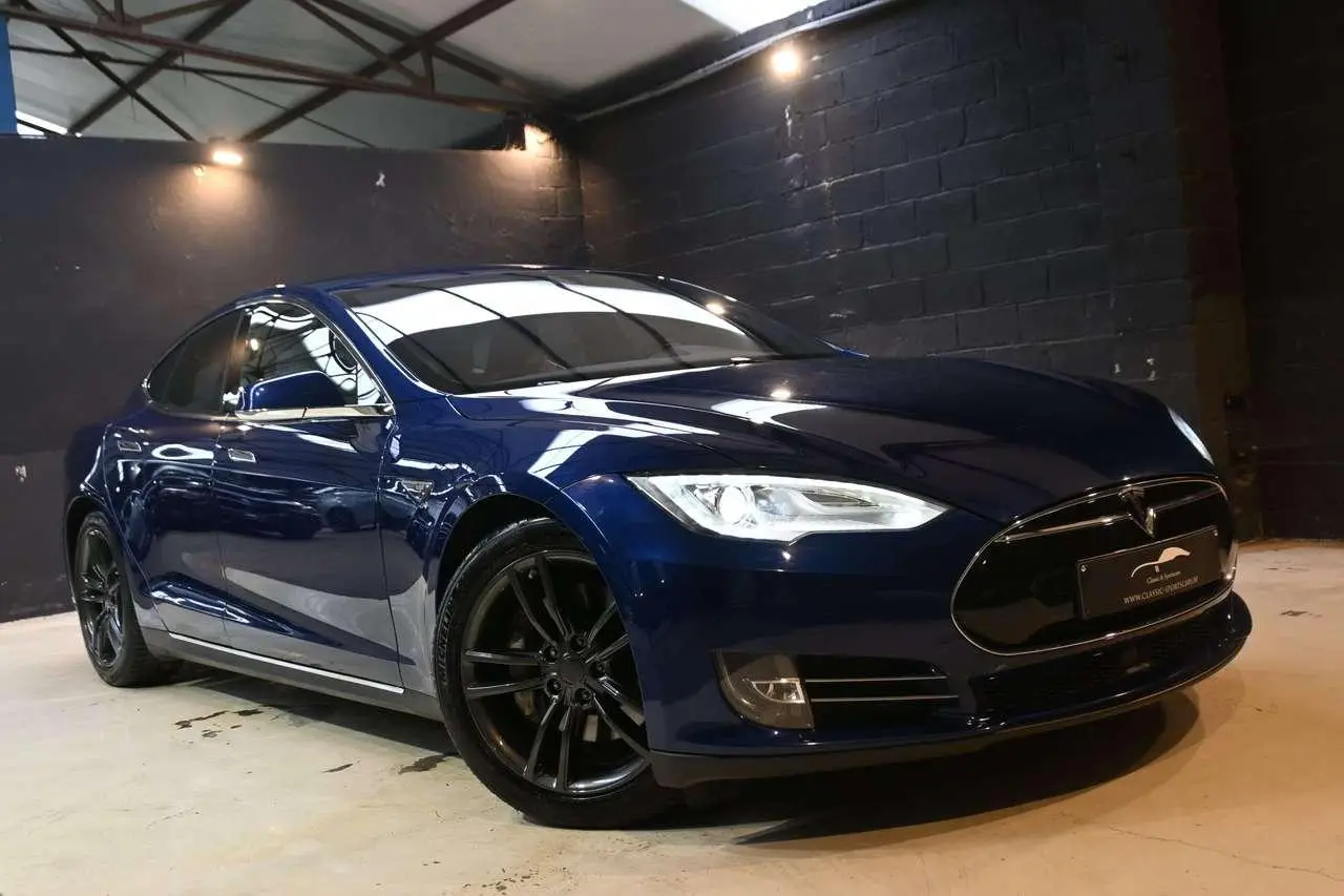 Photo 1 : Tesla Model S 2016 Électrique