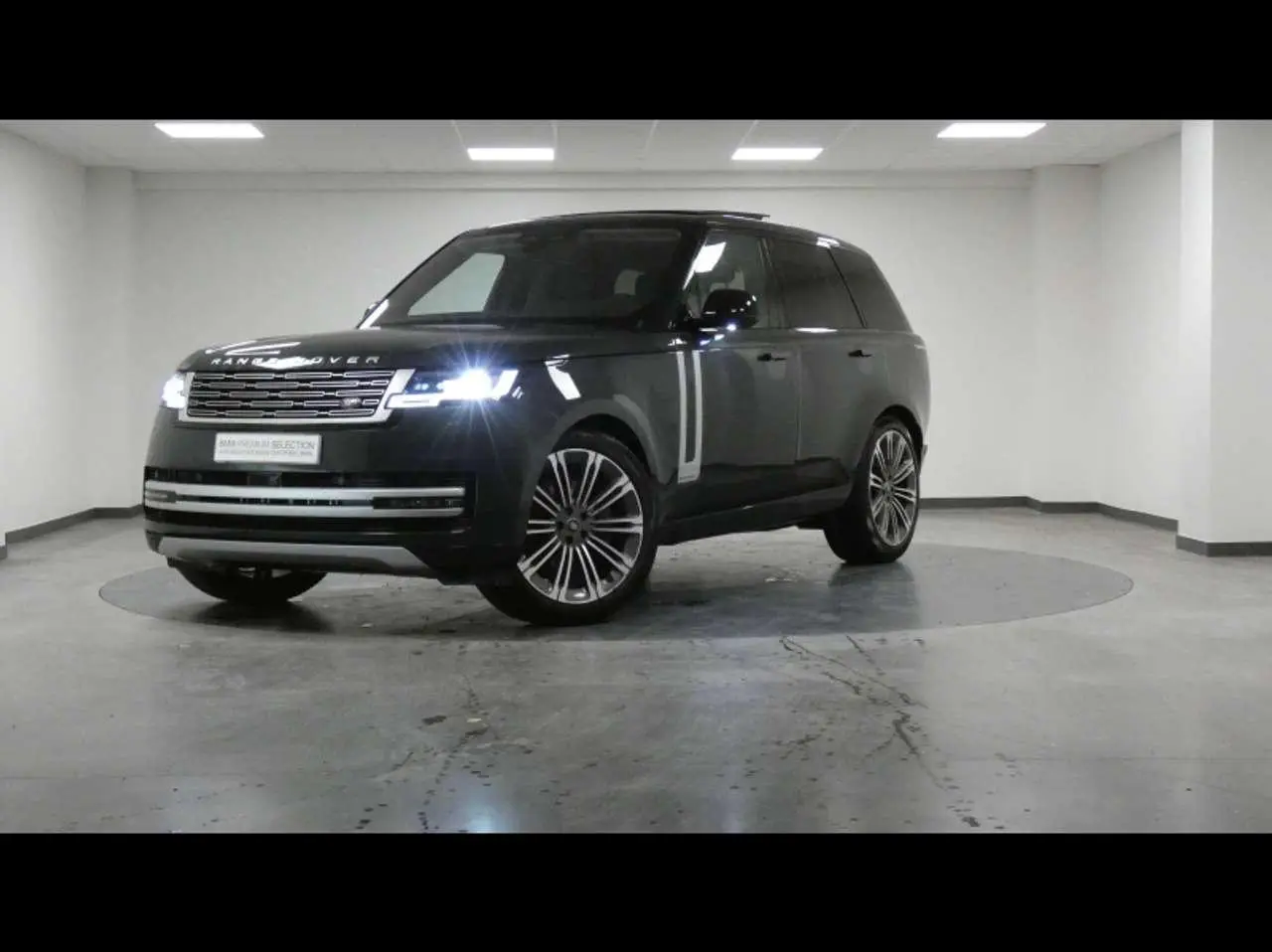 Photo 1 : Land Rover Range Rover 2022 Essence