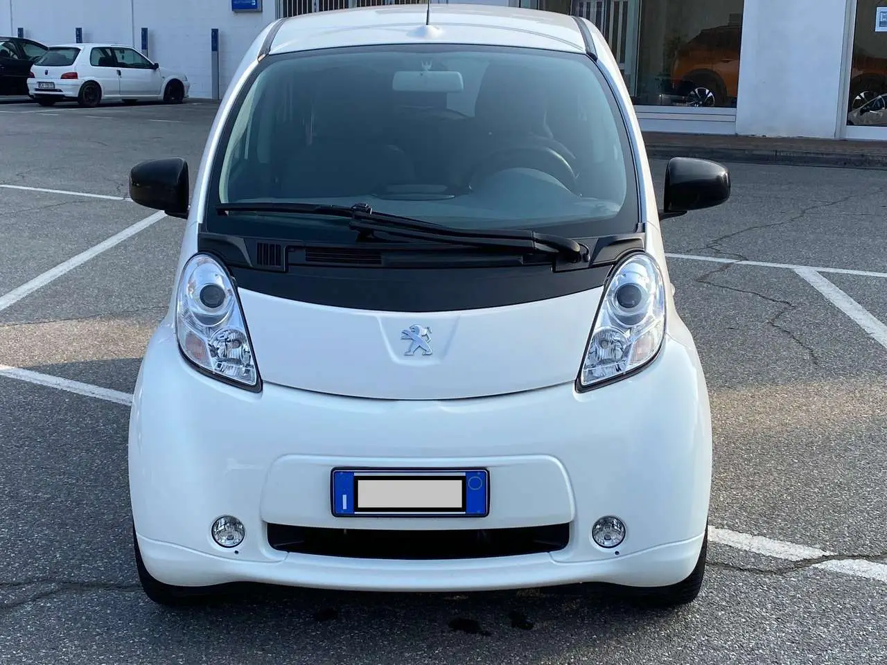 Photo 1 : Peugeot Ion 2019 Électrique