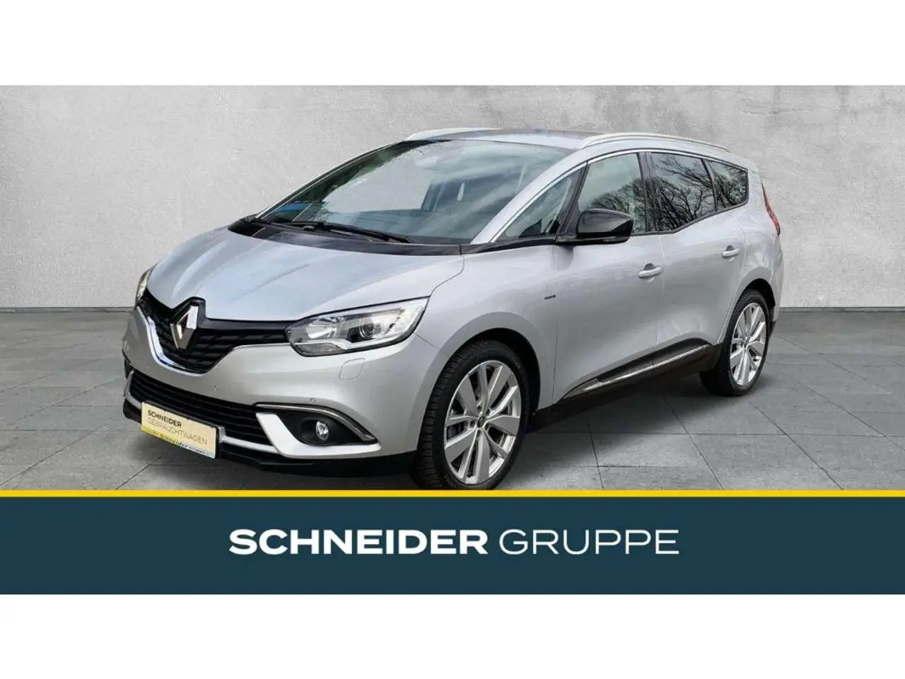 Photo 1 : Renault Grand Scenic 2020 Essence