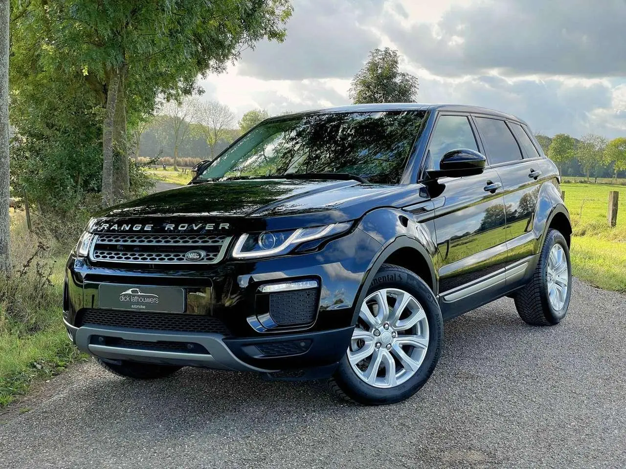 Photo 1 : Land Rover Range Rover Evoque 2018 Petrol