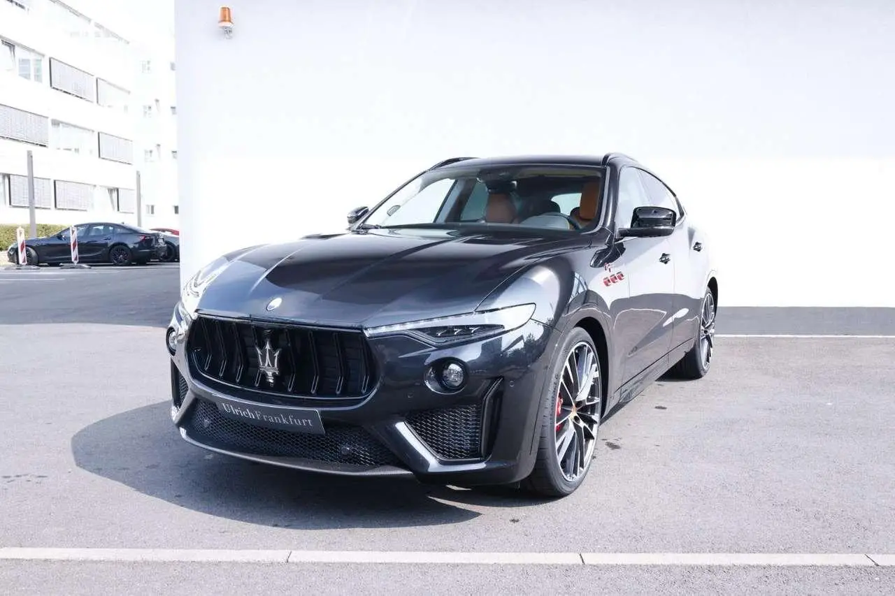 Photo 1 : Maserati Levante 2024 Essence