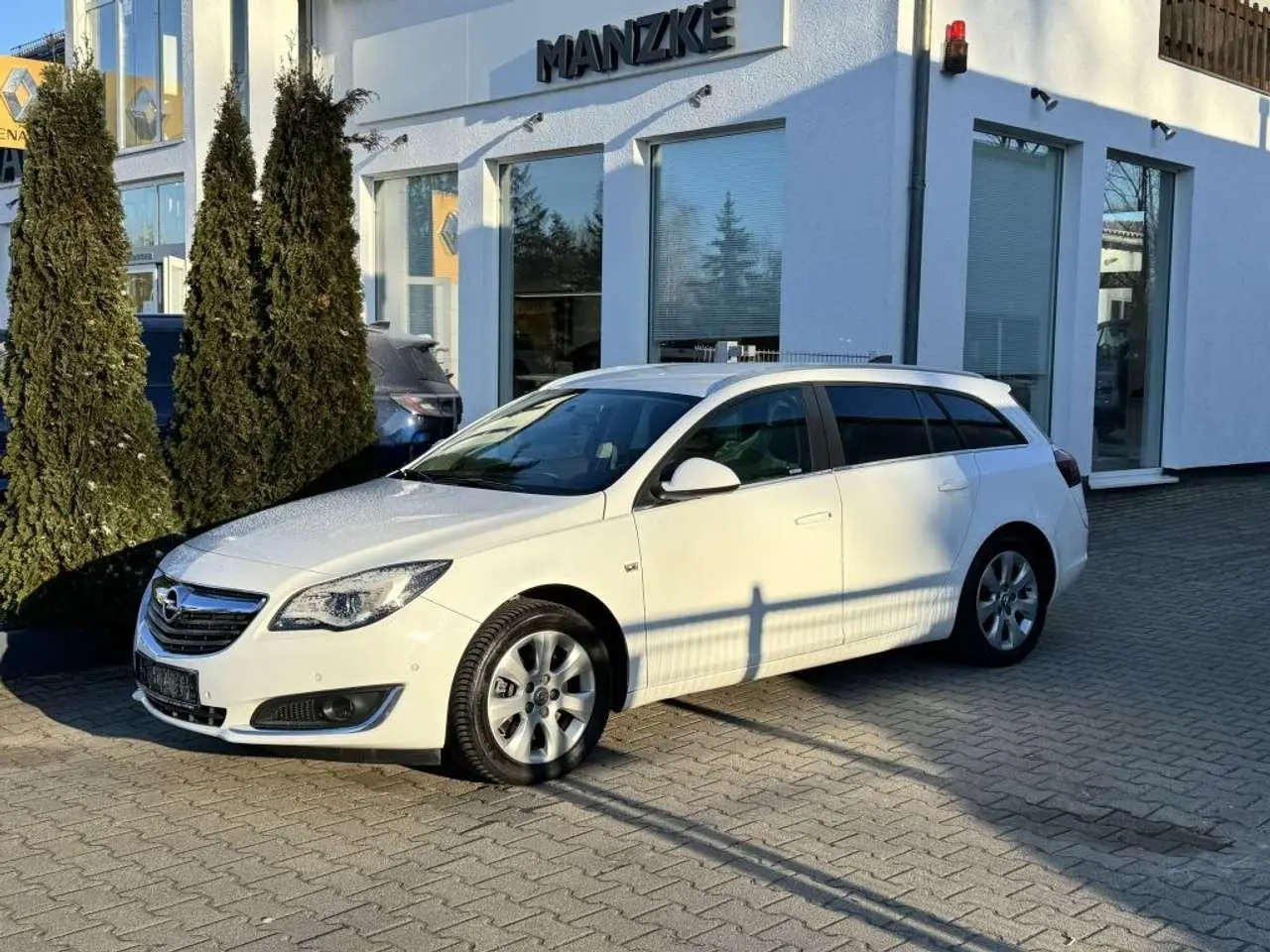 Photo 1 : Opel Insignia 2016 Essence