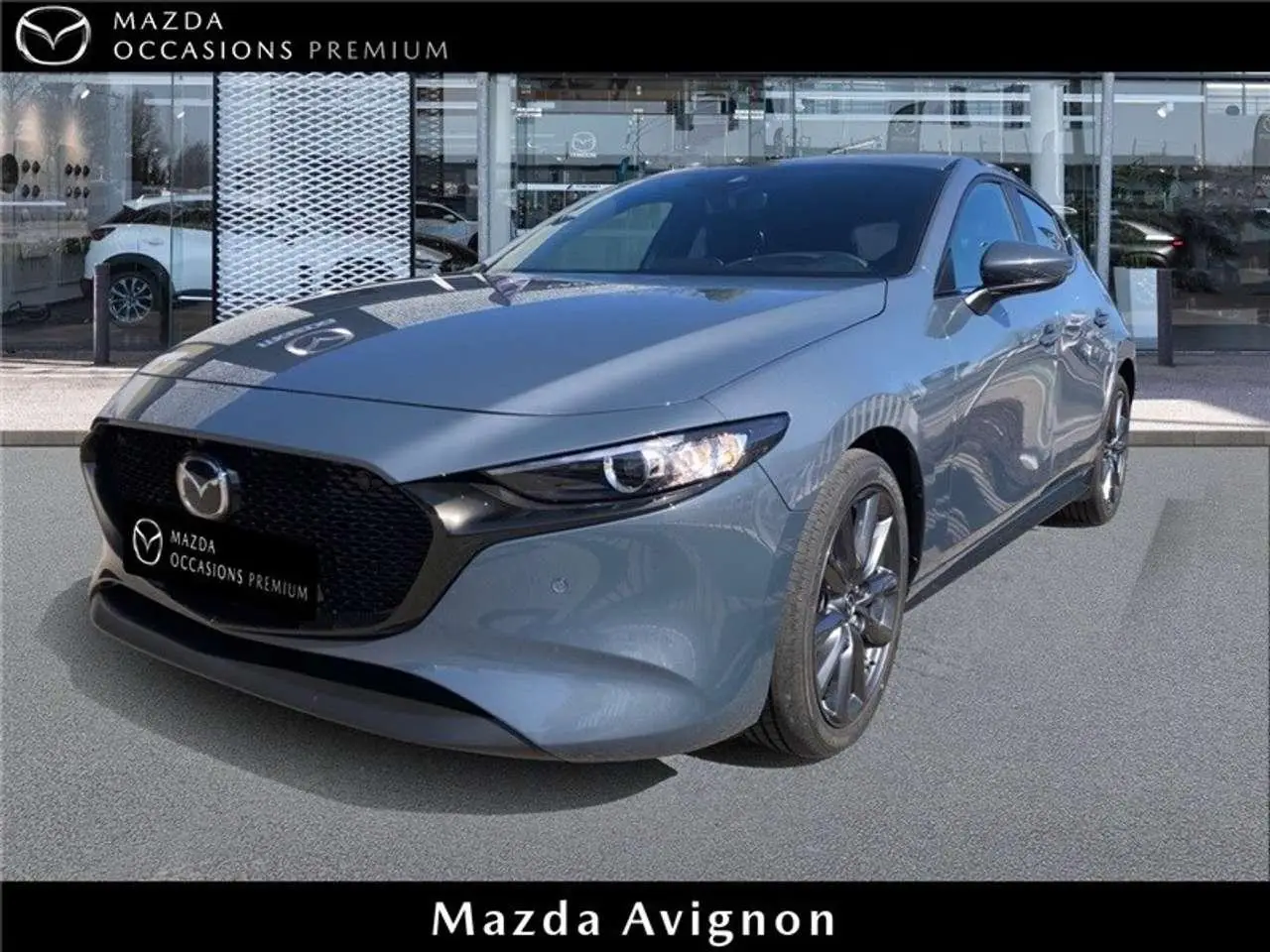 Photo 1 : Mazda 3 2023 Petrol