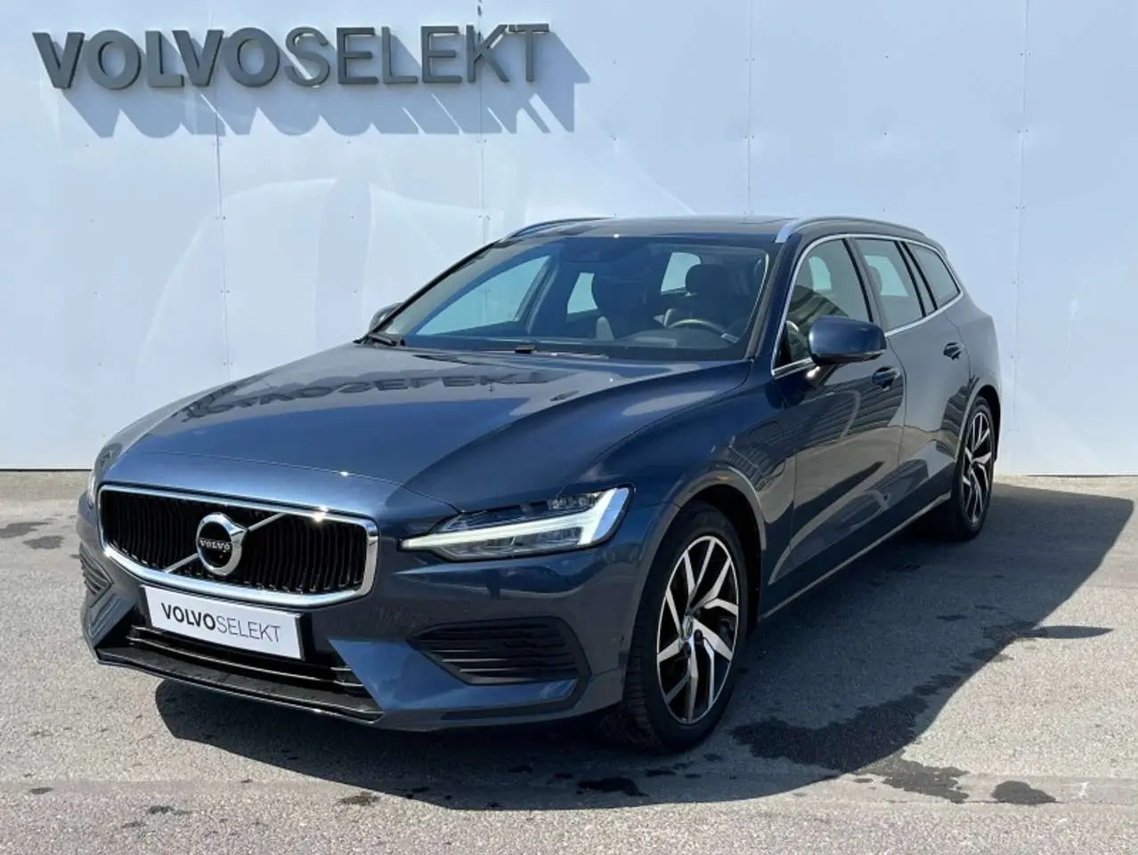 Photo 1 : Volvo V60 2019 Others