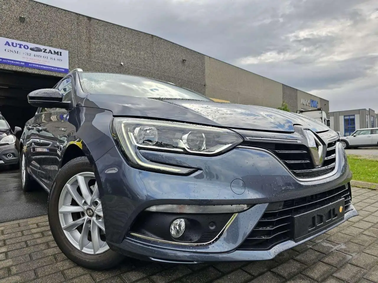 Photo 1 : Renault Megane 2018 Essence